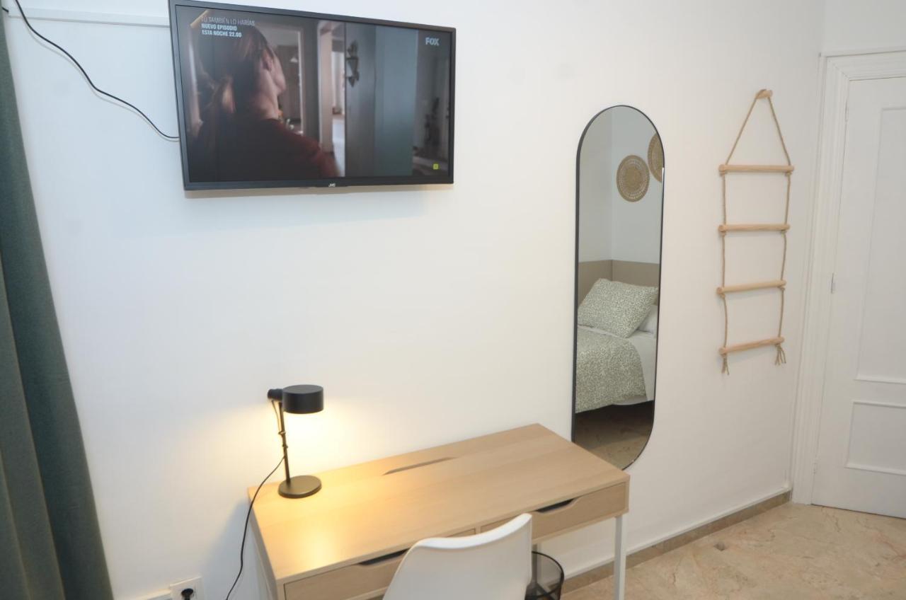 Alojamiento Azahara Málaga Extérieur photo